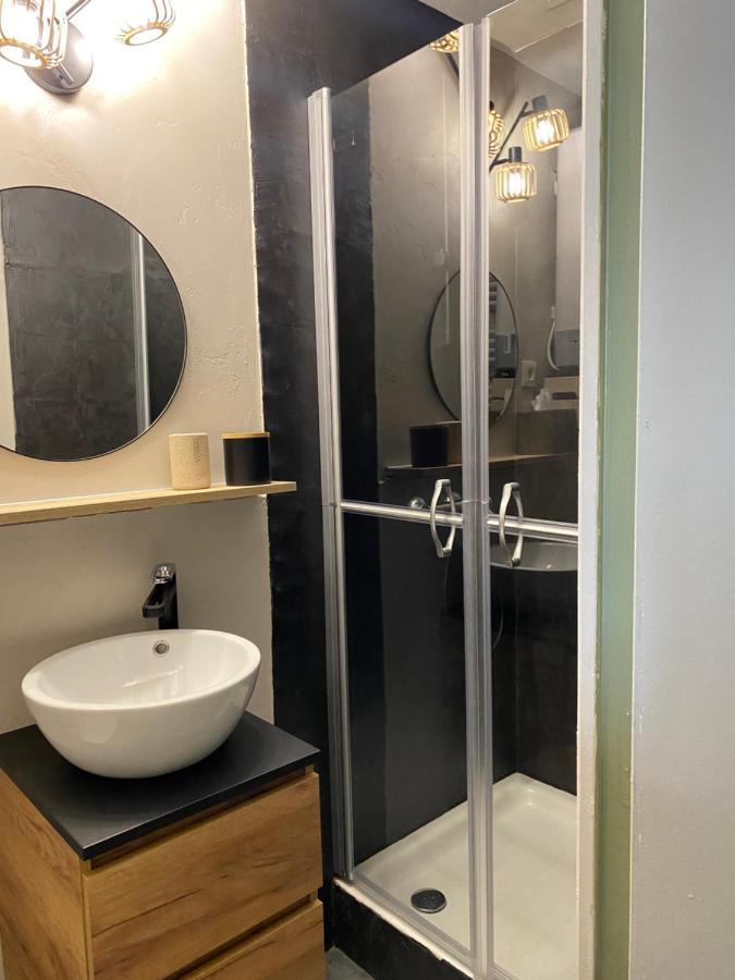 So Cosy Apartment Бугуне Екстериор снимка